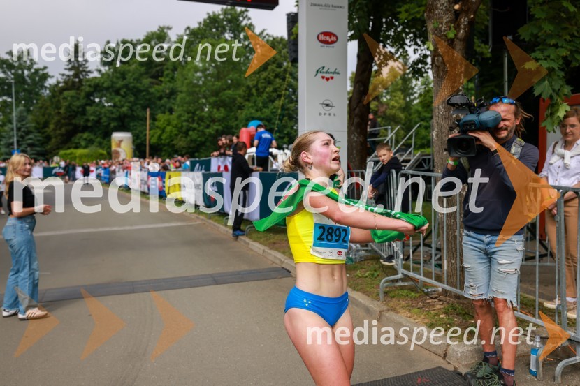 42. Maraton treh src, teki