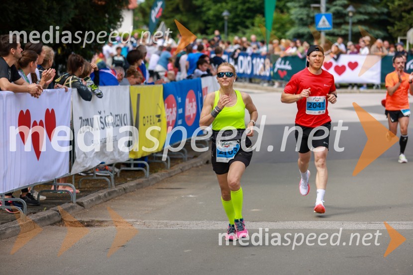 42. Maraton treh src, teki