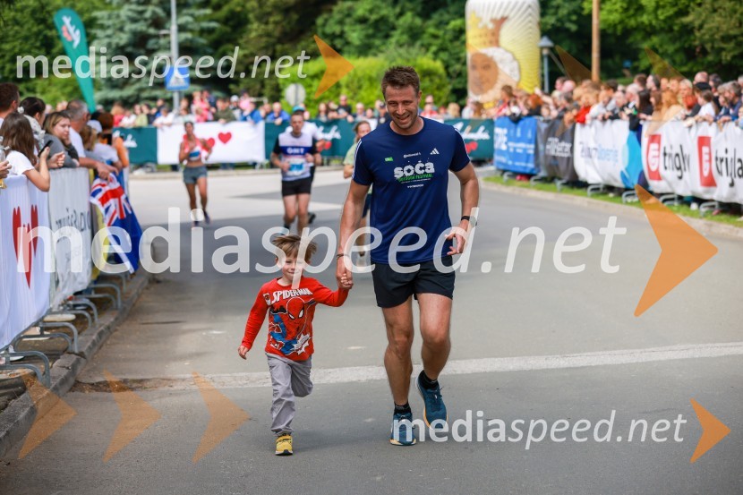 42. Maraton treh src, teki