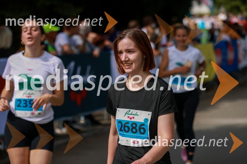 42. Maraton treh src, teki