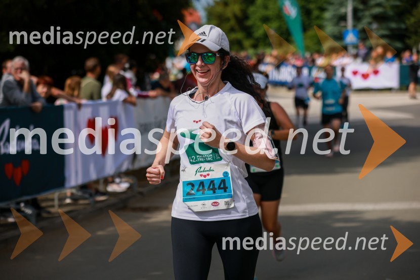 42. Maraton treh src, teki