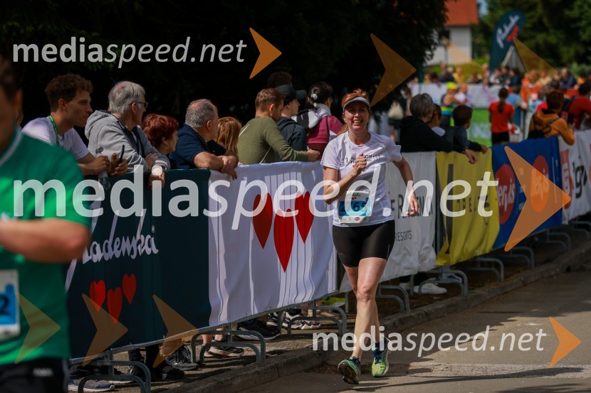 42. Maraton treh src, teki