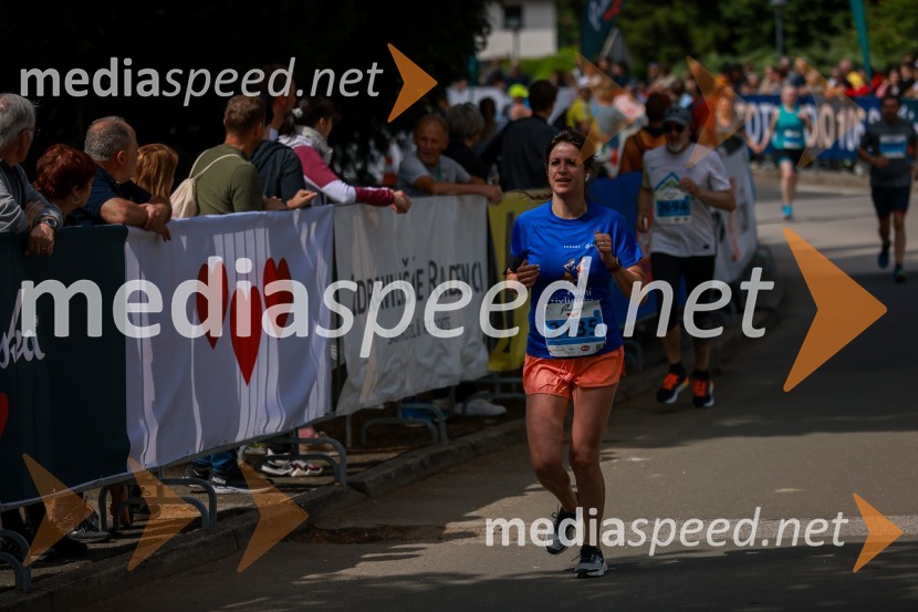 42. Maraton treh src, teki