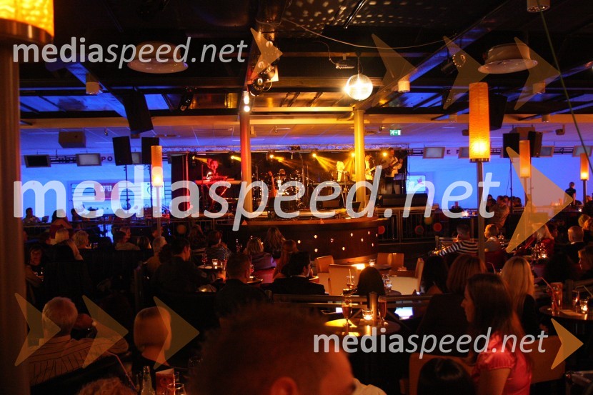 Dalmatinski večer z Oliverjem Dragojevičem v Bowling centru Strike