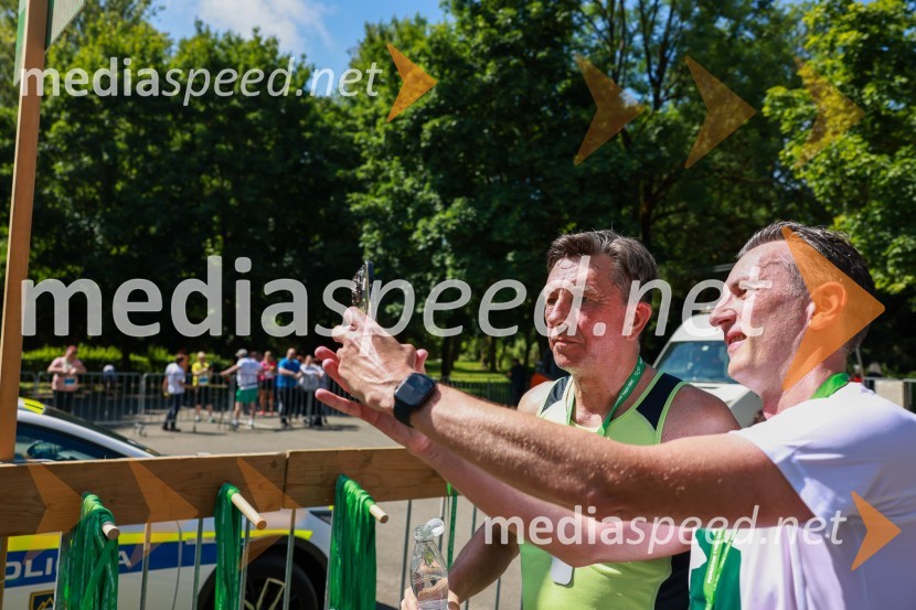  Borut Pahor, nekdanji predsednik Republike Slovenije;  ... 42. Maraton treh src, teki