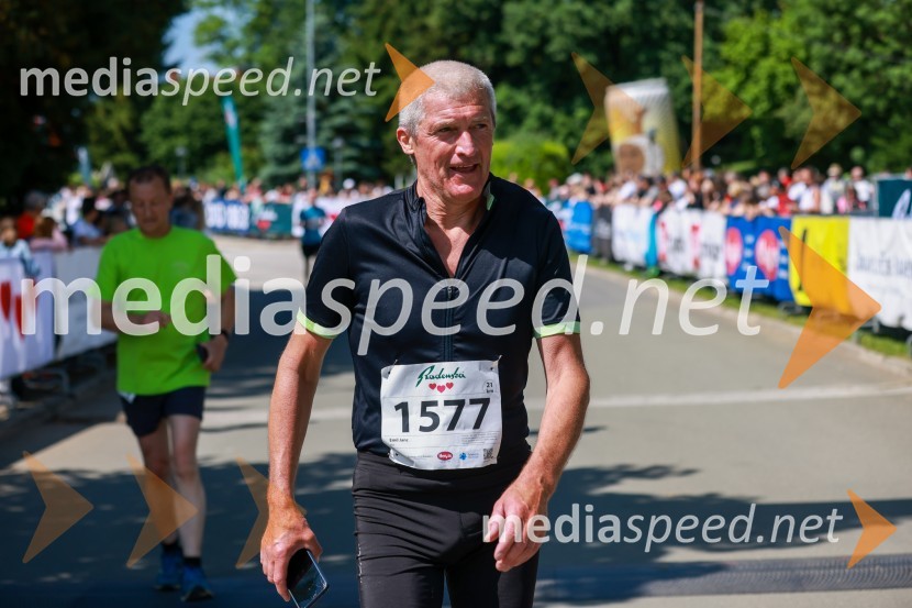  Emil Janc42. Maraton treh src, teki