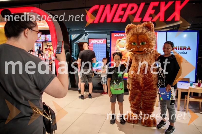 Premiera filma najbolj popularnega oranžnega mačka Garfield v Cineplexx Ljubljana