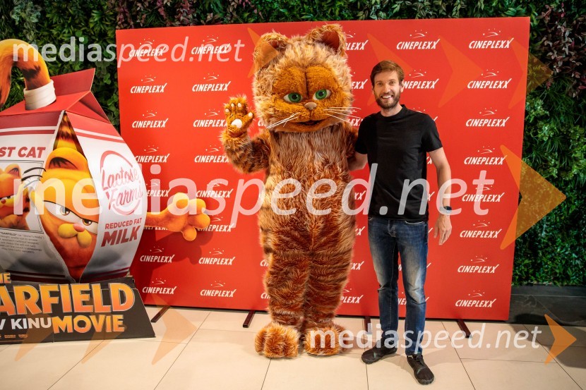  Robert Korošec, igralecPremiera filma najbolj popularnega oranžnega mačka Garfield v Cineplexx Ljubljana