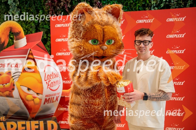 David DobrikovicPremiera filma najbolj popularnega oranžnega mačka Garfield v Cineplexx Ljubljana