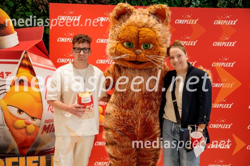  David Dobrikovic;  Patricija KastelicPremiera filma najbolj popularnega oranžnega mačka Garfield v Cineplexx Ljubljana