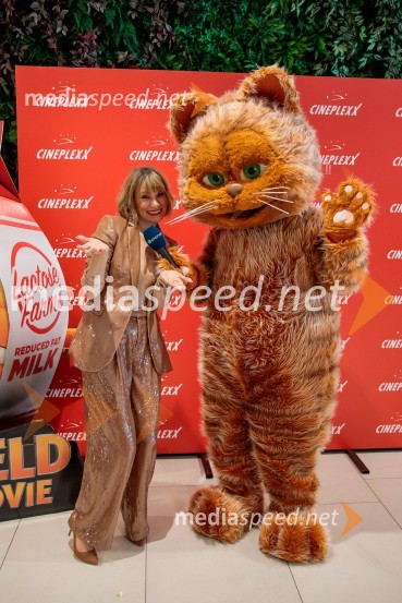  Ana Raščan, voditeljica in novinarkaPremiera filma najbolj popularnega oranžnega mačka Garfield v Cineplexx Ljubljana