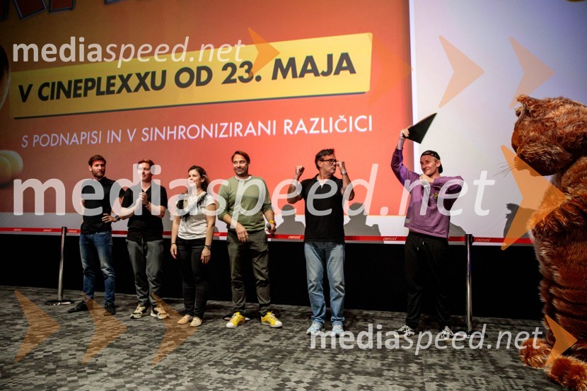 Robert Korošec, igralec;  Gašper Gep Markun;  Ana Maria Mitić, stand up komičarka;  Rok Kunaver, igralec;  Jernej Kuntner, igralec;  Matic MeškoPremiera filma najbolj popularnega oranžnega mačka Garfield v Cineplexx Ljubljana