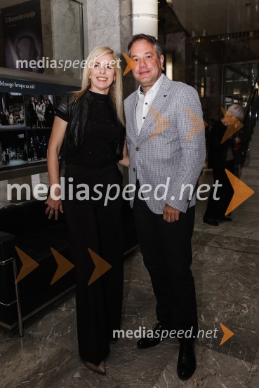  Martina Arčon , urednica, Radio Robin Nova Gorica;  Matej Arčon, minister za Slovence v zamejstvu in po svetuKoncert ob 30-letnici gledališke hiše in 20-letnici statusa narodnega gledališča Nova Gorica