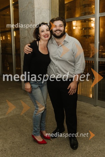  Urška Taufer, igralka;  Jakob Šfiligoj, igralecKoncert ob 30-letnici gledališke hiše in 20-letnici statusa narodnega gledališča Nova Gorica