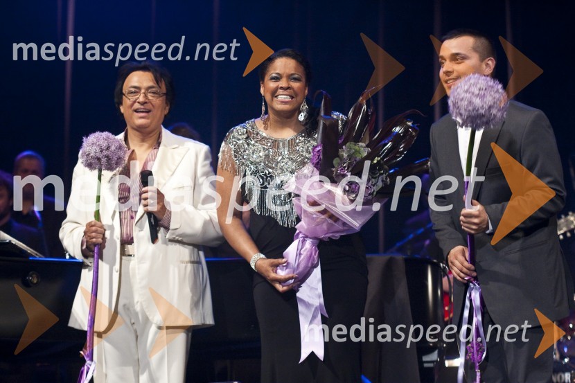 Oto Pestner, pevec, Sheila Raye Charles, pevka in hčerka pevca Raya Charlesa ter Uroš Perić, pevecElvis meets Ray, koncert