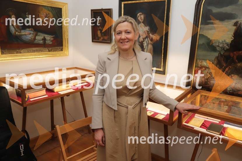  Ignacija  Fridl Jarc, dekanja Fakultete za slovenske in mednarodne študije Nove univerzeOdprtje Župnijske knjižnice Jurija Borešiča v  Malečniku