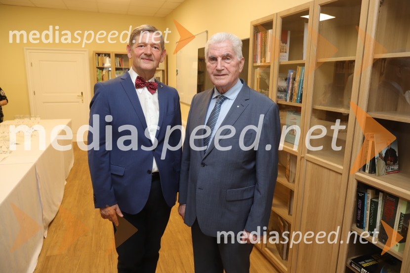  Primož Premzl, založnik, zbiratelj in galerist; prof. dr. Ludvik Toplak,  predsednik Alma Mater Europaea, nekdanji rektor UMOdprtje Župnijske knjižnice Jurija Borešiča v  Malečniku