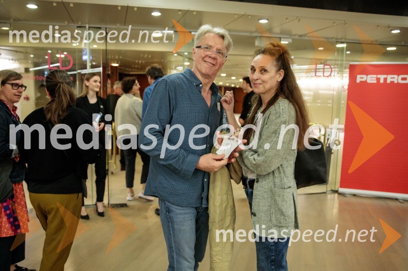  Branko Završan, igralec;  Lučka Počkaj, igralkaMiet Warlop: Ena pesem, premierno v Cankarjevem domu