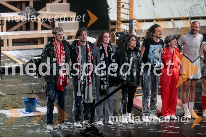  Stanislas Pira Bruynseels, igralec;  Marius Lefever, igralec;  Flora Van Canneyt, igralka;  Eva Kamanda, igralka;  ... ;  Karin Tanghe, igralka;  Milan Schudel, igralecMiet Warlop: Ena pesem, premierno v Cankarjevem domu