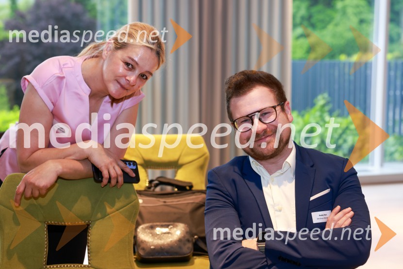  Ana Turk, Združenje Manager;  Rok Hodej, vodja javnih zadev, Združenje ManagerMQ konferenca 2024