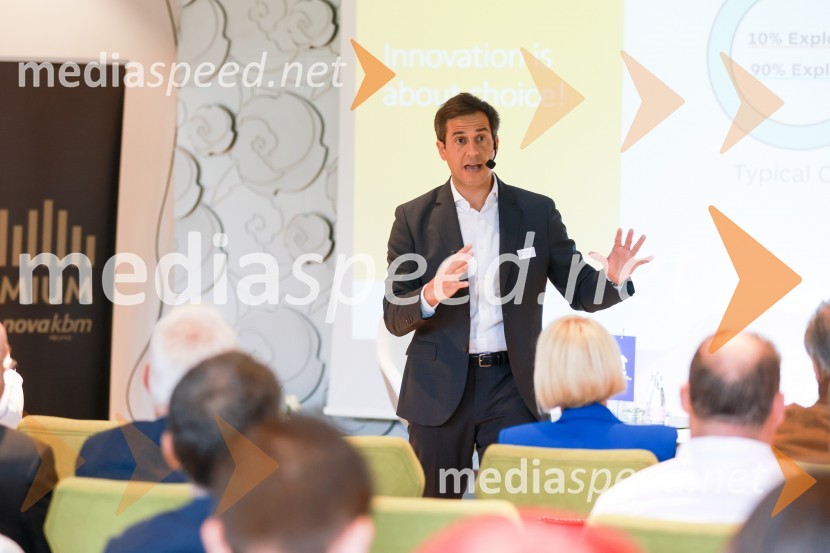 dr. Jordi Diaz, dekan poslovne šole EADAMQ konferenca 2024