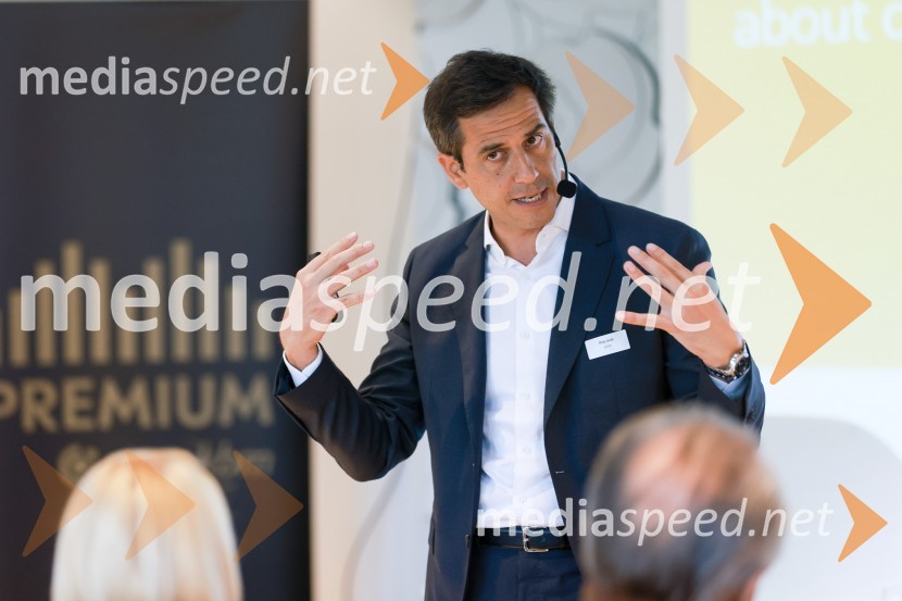 dr. Jordi Diaz, dekan poslovne šole EADAMQ konferenca 2024