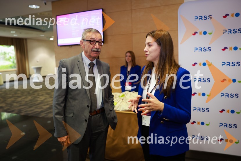  Srečko Šestan, poveljnik, Civilna zaščita Republike Slovenije;  Bruna Čeh, ŠS PRSS26. SKOJ, prvi dan konference in podelitev nagrad Prizma