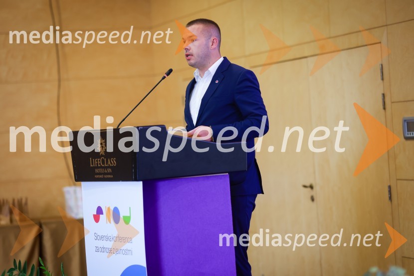  Christian Poletti, podžupan, Občina Piran26. SKOJ, prvi dan konference in podelitev nagrad Prizma