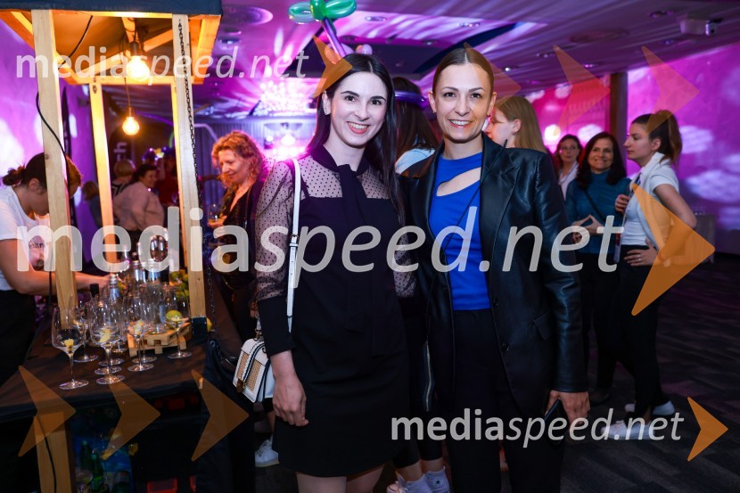  Tara Pleško, Britansko-slovenska gospodarska zbornica;  ... 26. SKOJ, večerna zabava