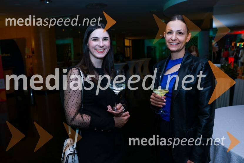  Tara Pleško, Britansko-slovenska gospodarska zbornica;  ... 26. SKOJ, večerna zabava