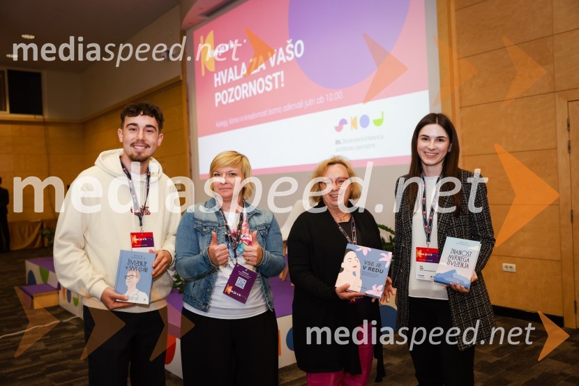  ... ;  Lucija Medved, Zavarovalnica Sava;  ... ;  Tara Pleško, Britansko-slovenska gospodarska zbornica26. SKOJ, prvi dan konference in podelitev nagrad Prizma