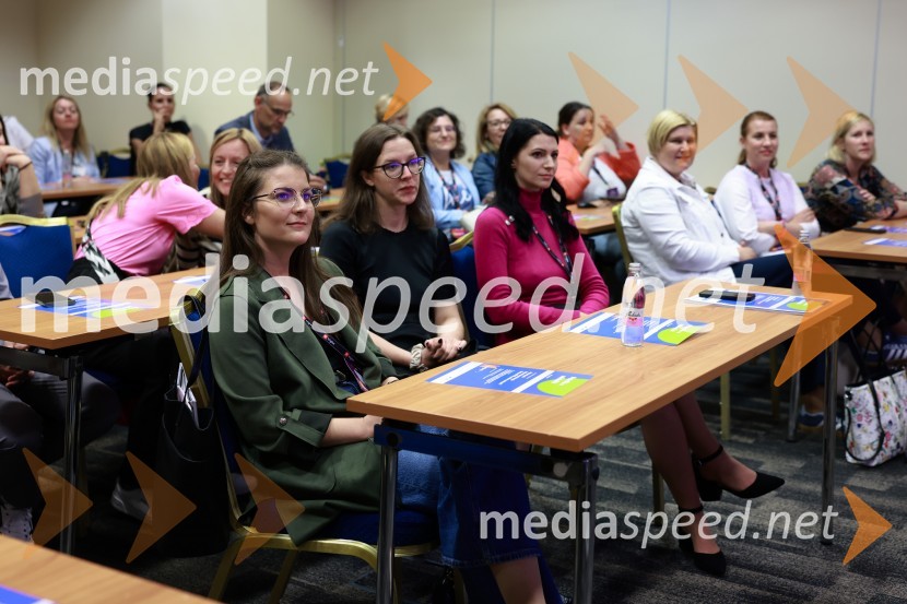 26. SKOJ, prvi dan konference in podelitev nagrad Prizma