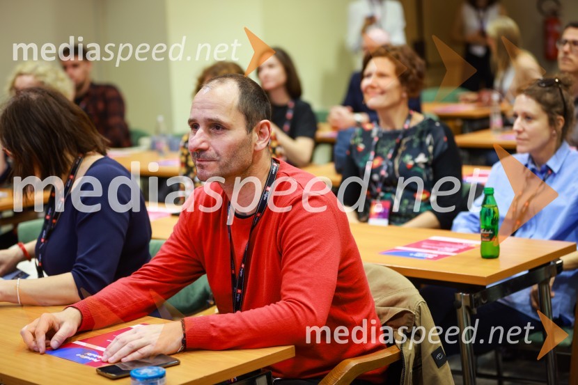 26. SKOJ, prvi dan konference in podelitev nagrad Prizma