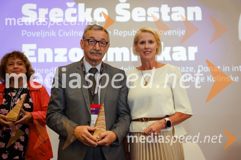  Srečko Šestan, poveljnik, Civilna zaščita Republike Slovenije;  Petra Juvančič, izvršna direktorica, Združenje Manager26. SKOJ, prvi dan konference in podelitev nagrad Prizma