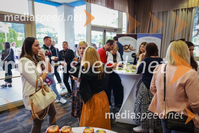 26. SKOJ, prvi dan konference in podelitev nagrad Prizma