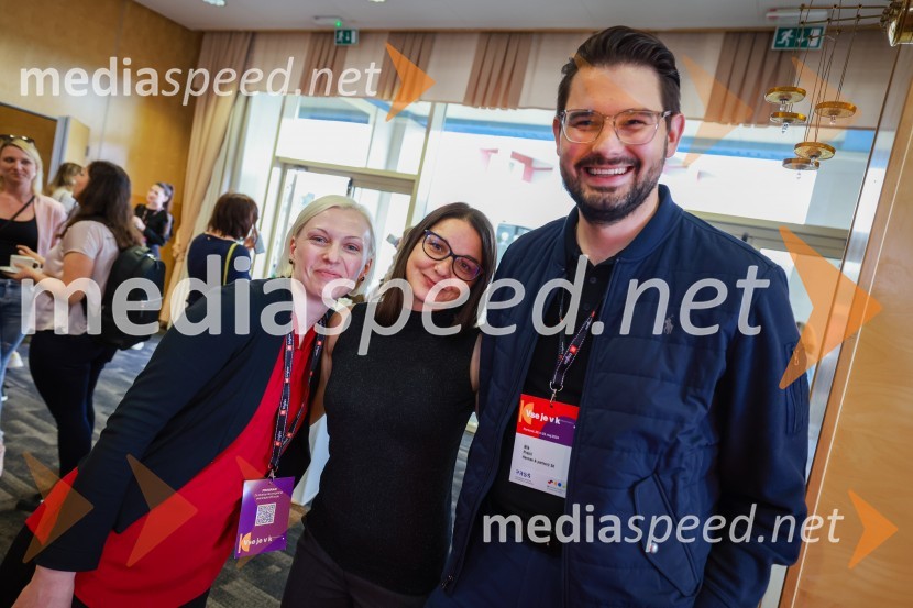  ... ;  ... ;  Nik Prebil, Herman & partnerji SK26. SKOJ, prvi dan konference in podelitev nagrad Prizma