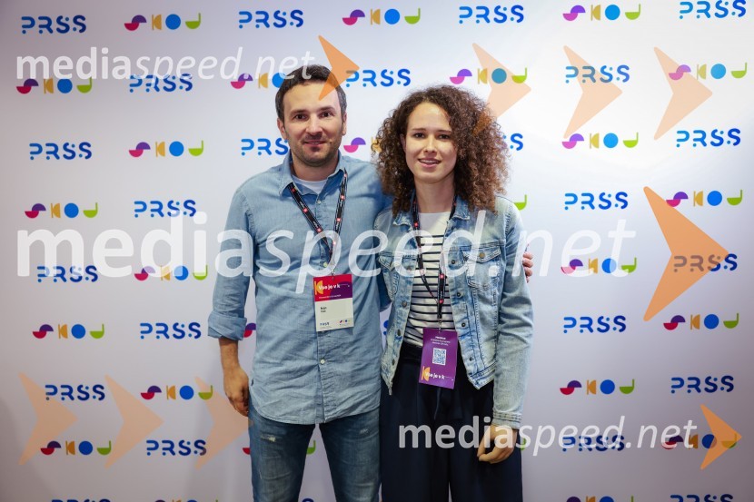  Bojan Tokič, namizni tenisač;  Lena  Gabršček, odbojkarica, paraolimpijka26. SKOJ, prvi dan konference in podelitev nagrad Prizma