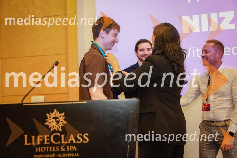 26. SKOJ, prvi dan konference in podelitev nagrad Prizma