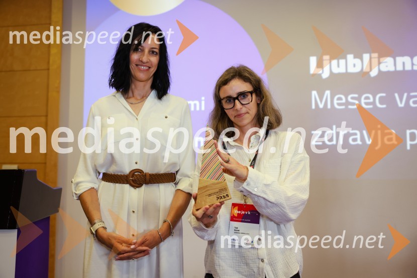  Sanja  Grobovšek, Taktik;  Teja Stamić, Ljubljanske mlekarne d.o.o.26. SKOJ, prvi dan konference in podelitev nagrad Prizma