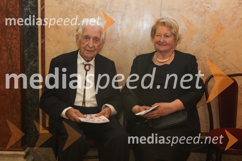  Pavel Mihelčič, skladatelj;  ... Così fan tutte, premiera opere v SNG Opera in balet Ljubljana