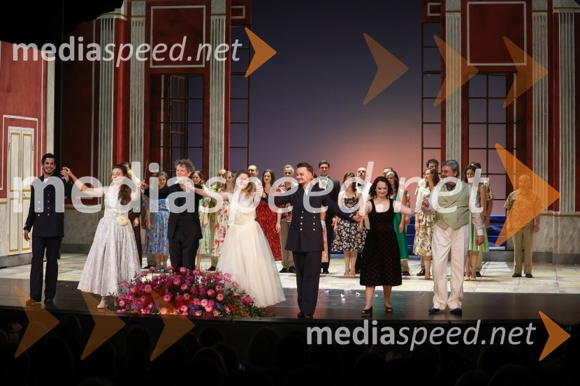  Bryan López González, tenor;  Elena Dobravec, operna pevka;  Philipp von Steinaecker, dirigent;  Darija Auguštan, sopranistka;  Jaka Mihelač, operni pevec, baritonist;  Štefica Grasselli, operna pevka;  Saša  Čano, operni pevecCosì fan tutte, premiera opere v SNG Opera in balet Ljubljana