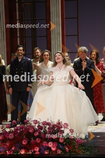  Darija Auguštan, sopranistkaCosì fan tutte, premiera opere v SNG Opera in balet Ljubljana