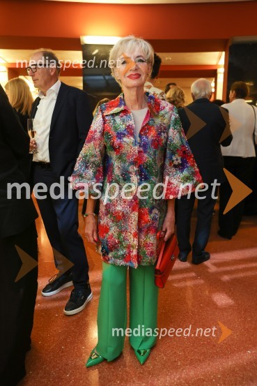  Metka  Premerl, slavistkaCosì fan tutte, premiera opere v SNG Opera in balet Ljubljana