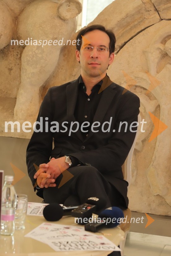  Simon Krečič, umetniški direktor Opere SNG MariborSlovensko narodno gledališče Maribor Drama, Opera, Balet, predstavilo repertoar sezone 2024/2025