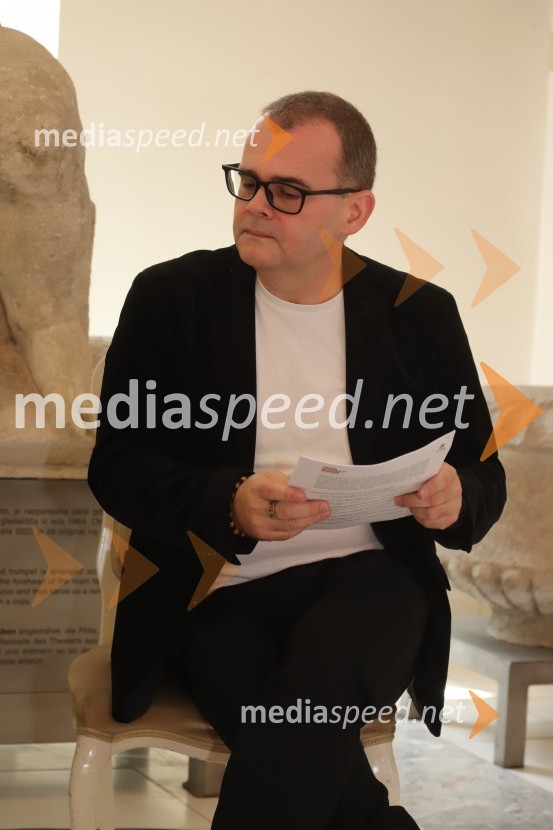  Alan Kavčič, predstavnik za odnose z javnostmi SNG MariborSlovensko narodno gledališče Maribor Drama, Opera, Balet, predstavilo repertoar sezone 2024/2025