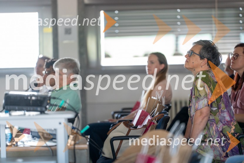 prim. dr. Katarina Meštrovič Popovič, spec.ped.Kongres otroške kirurgije v Mariboru