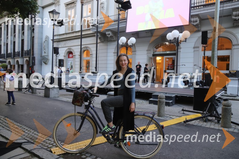  Liza Marijina, igralkaDRAMANJE, večer mariborske Drame