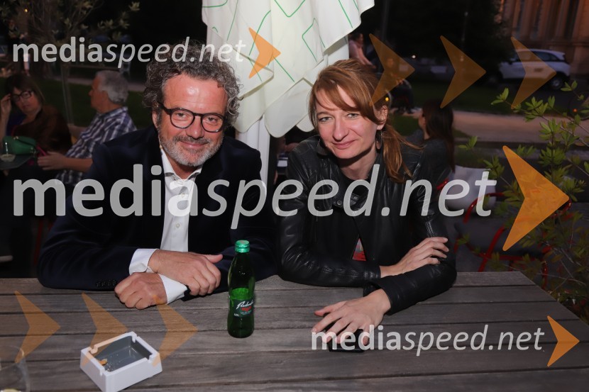  Vojko Belšak, igralec;  Maja Borin, dramaturginjaDRAMANJE, večer mariborske Drame