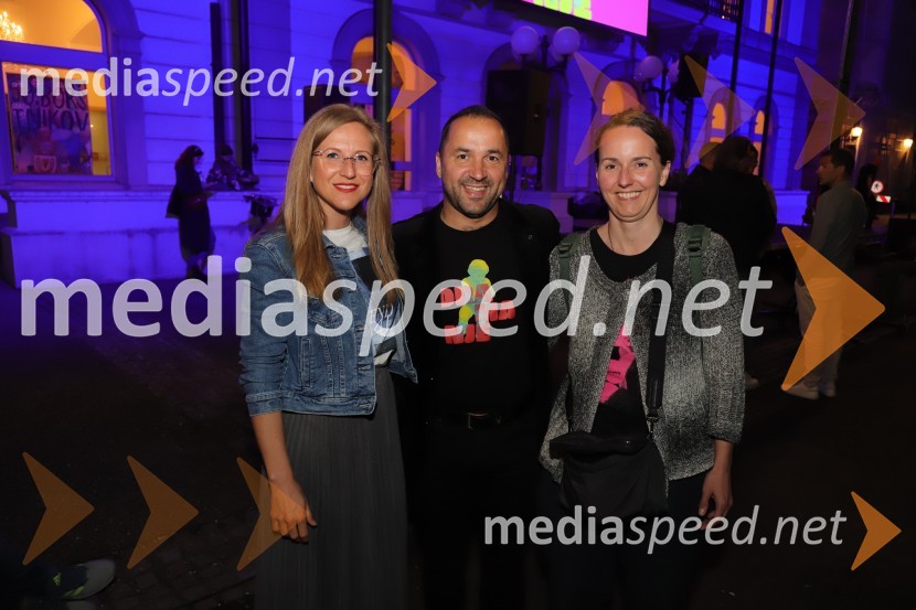  Špela Pokeržnik, glasbenica in novinarka;  Tim Ribič, SNG Maribor;  ... DRAMANJE, večer mariborske Drame