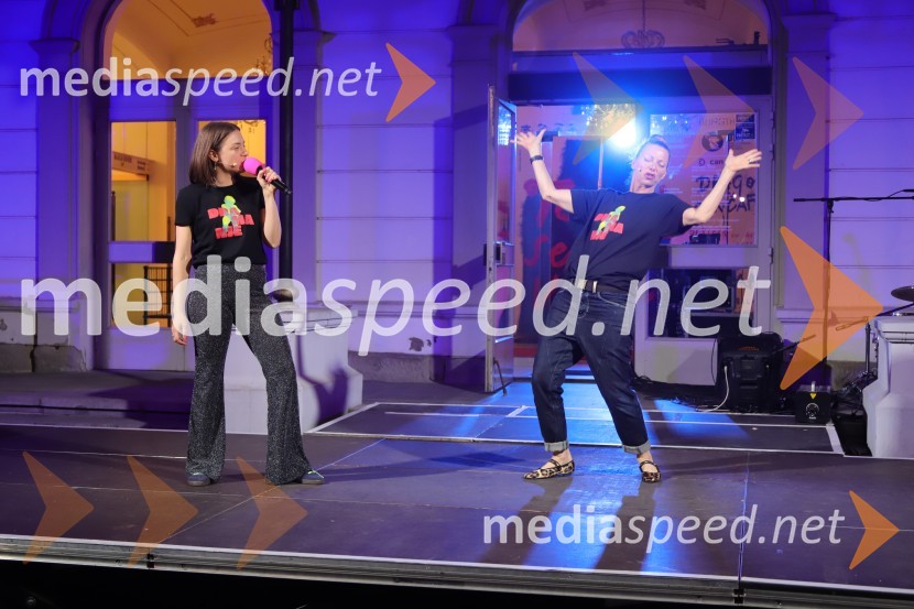  Liza Marijina, igralka;  Nataša Matjašec Rošker, igralkaDRAMANJE, večer mariborske Drame